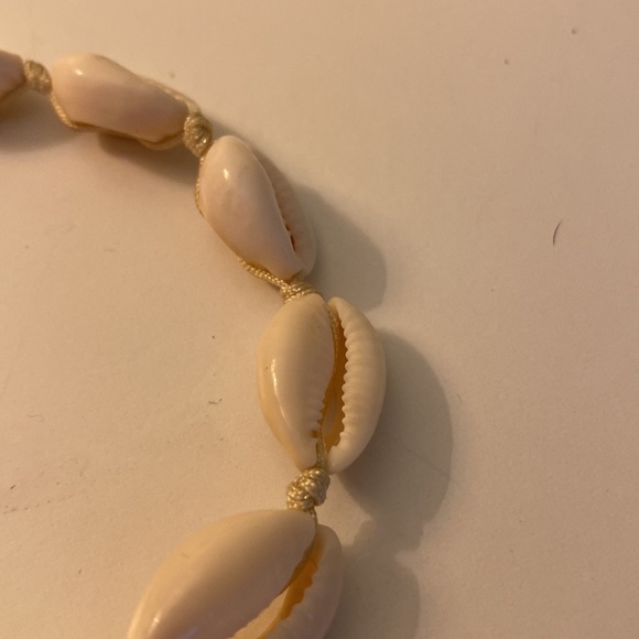 Shell Anklet Adjustable - Picture 4 of 4
